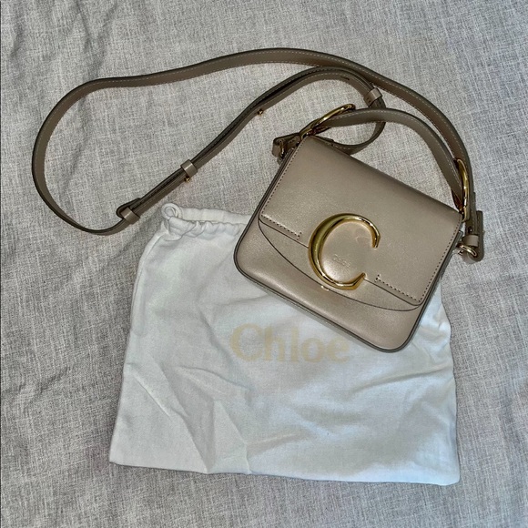 Chloé C Mini Suede-Trimmed Leather Shoulder Bag - Picture 2 of 7